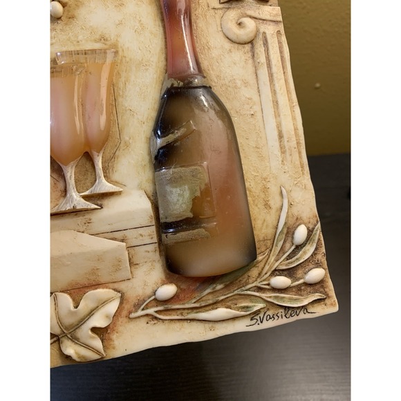 S Vassileva 3D Resin Hanging Wall Plaque Wine Bottle Grapes Bar Food 6" X 5" - Picture 2 of 6